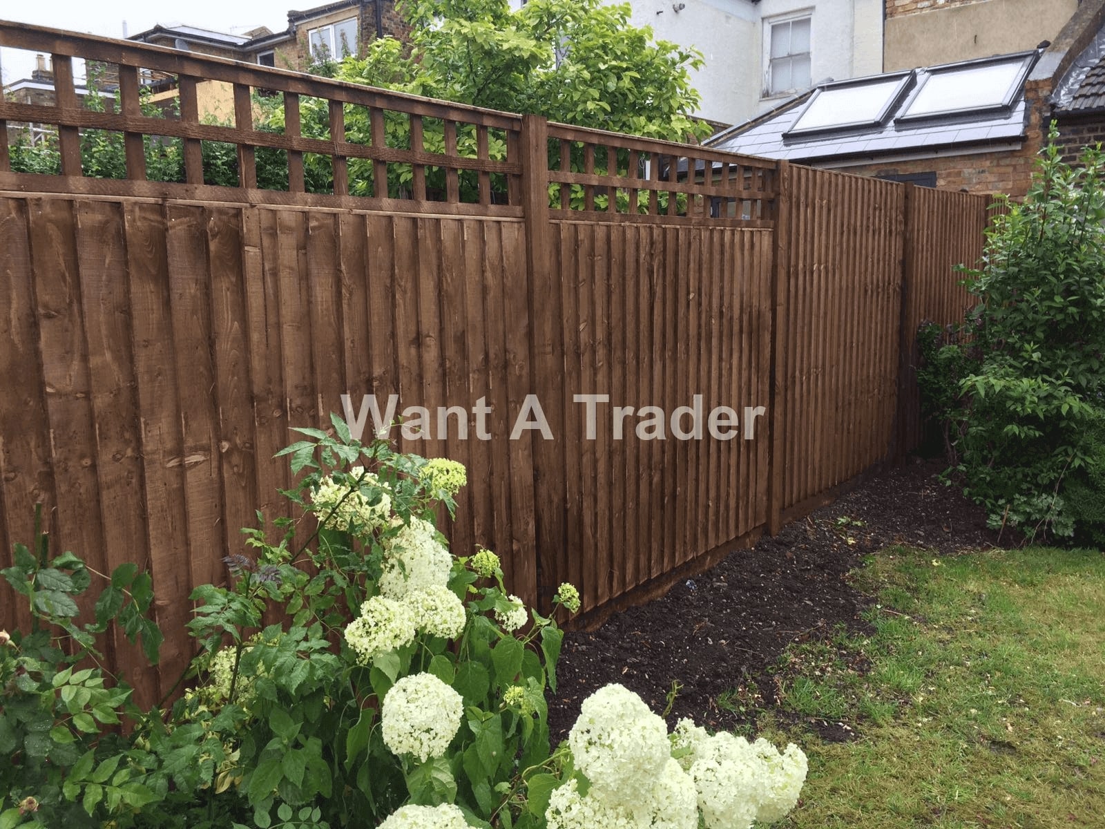 Garden Fence Builders Battersea SW11